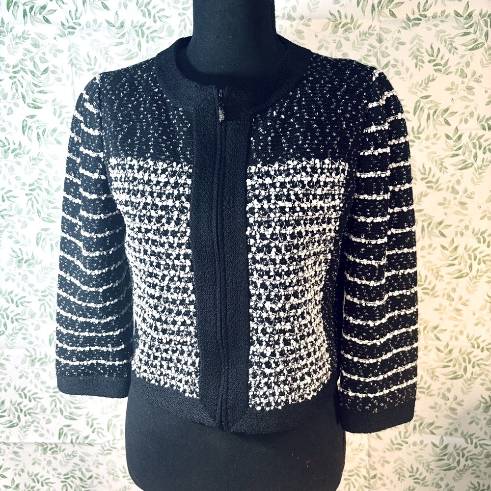 St John Couture - Black and White Textured Blazer with Stripes - Picture 2 of 10